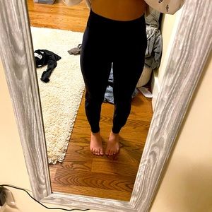 Lululemon Size 6 Navy Align Joggers